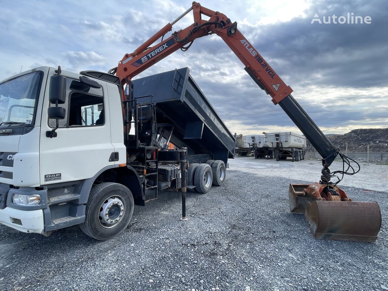 autobasculantă DAF CF 85 340