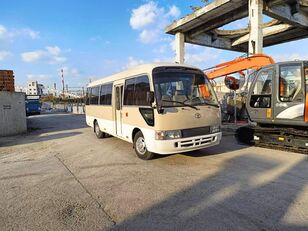 autobuz interurban Toyota Coaster