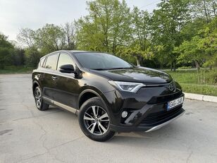 crossover Toyota RAV 4