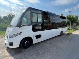 microbuz de persoane IVECO Rapido 70c18