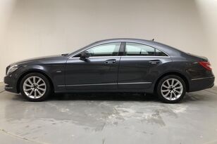 sedan Mercedes-Benz CLS