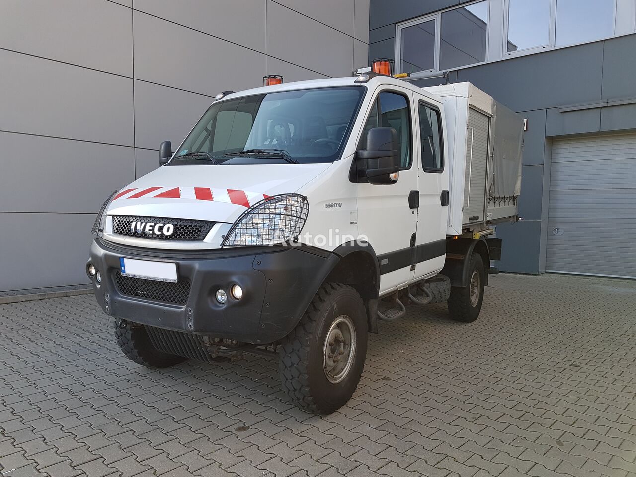 camion atelier IVECO Daily 4x4 DOKA 7 person specjal EURO 5 , mobile workshop Service