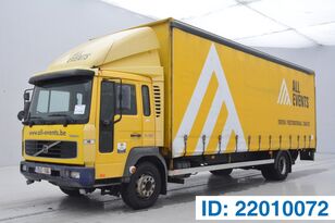 camion cu prelata culisanta VOLVO FL 220