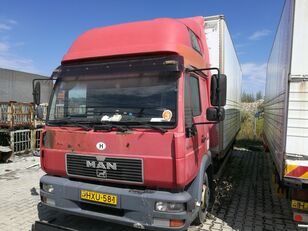 camion furgon MAN 8.185 LC