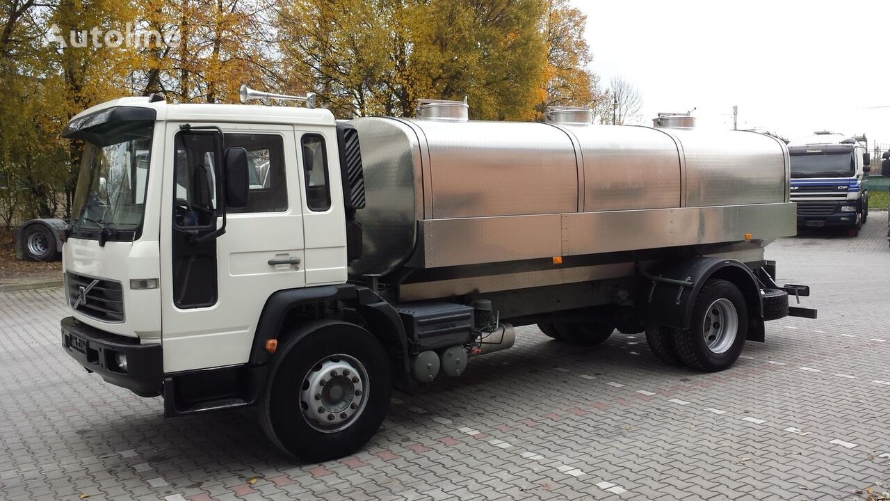 camion cisternă pentru transport lapte Volvo FL Cysterna Spożywcza