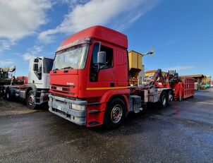 camion cu cârlig IVECO 240E42