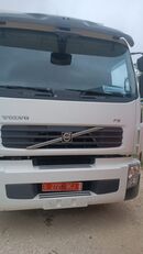 camion furgon Volvo FE260