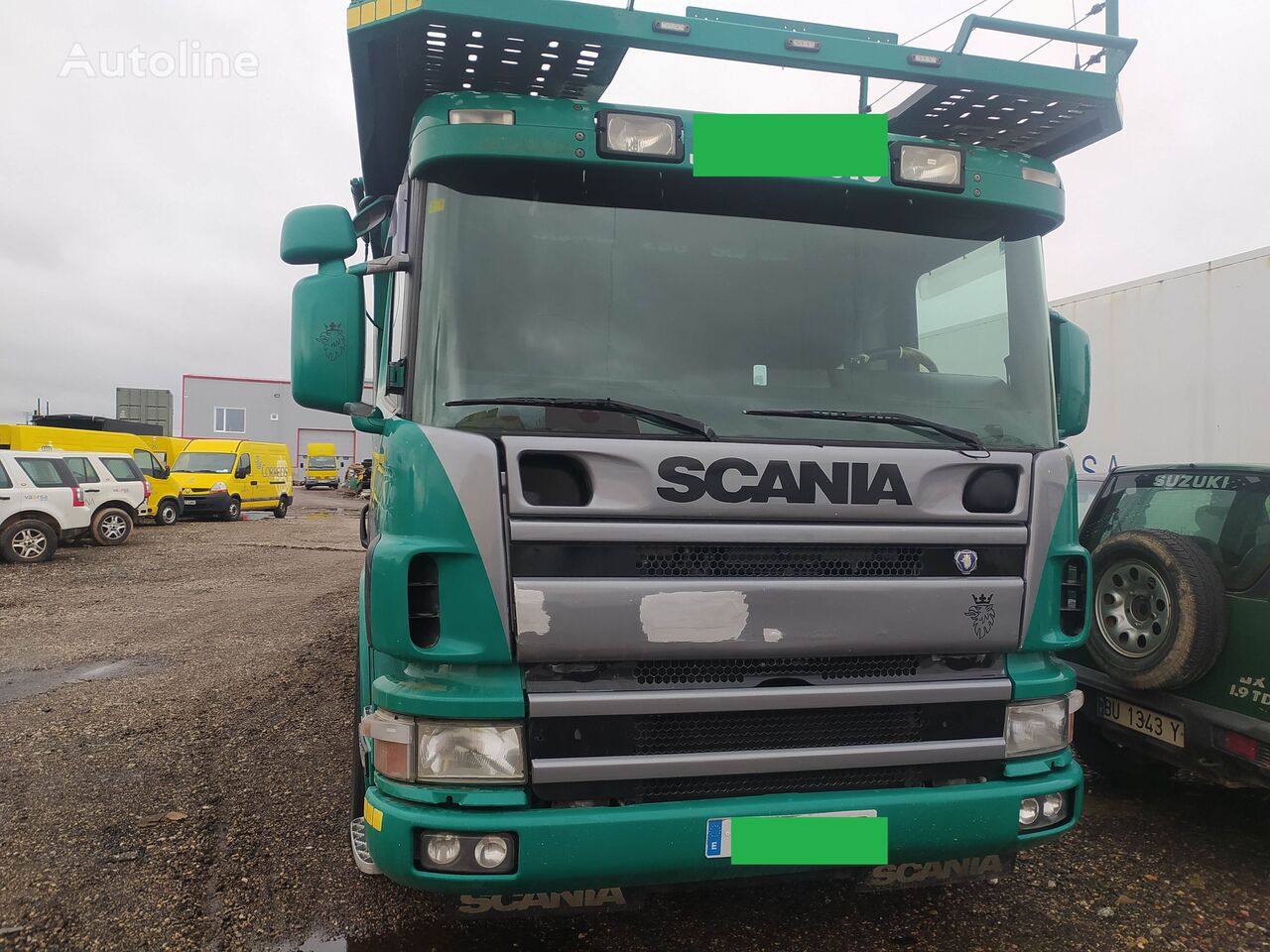 camion transport auto Scania P 94D 260
