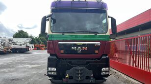 cap tractor MAN TGX 41.680 + semiremorcă transport agabaritic