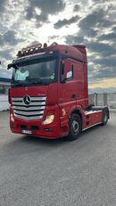 cap tractor Mercedes-Benz