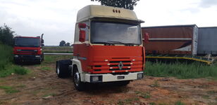 cap tractor Renault Major R380