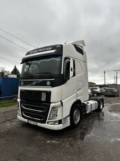 cap tractor Volvo FH 500