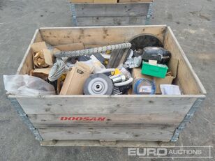 element de fixare Assorted Spare Parts pentru camion