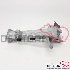 Suport bara fata stanga 7420819616 pentru cap tractor Renault PREMIUM