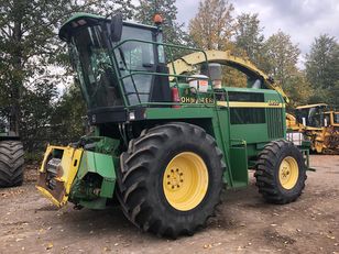 combină JOHN DEERE 6850