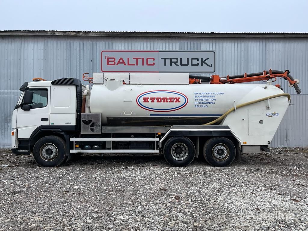 maşină pentru vidanjări Volvo FM12 420, VACUUM + WATER + CRANE