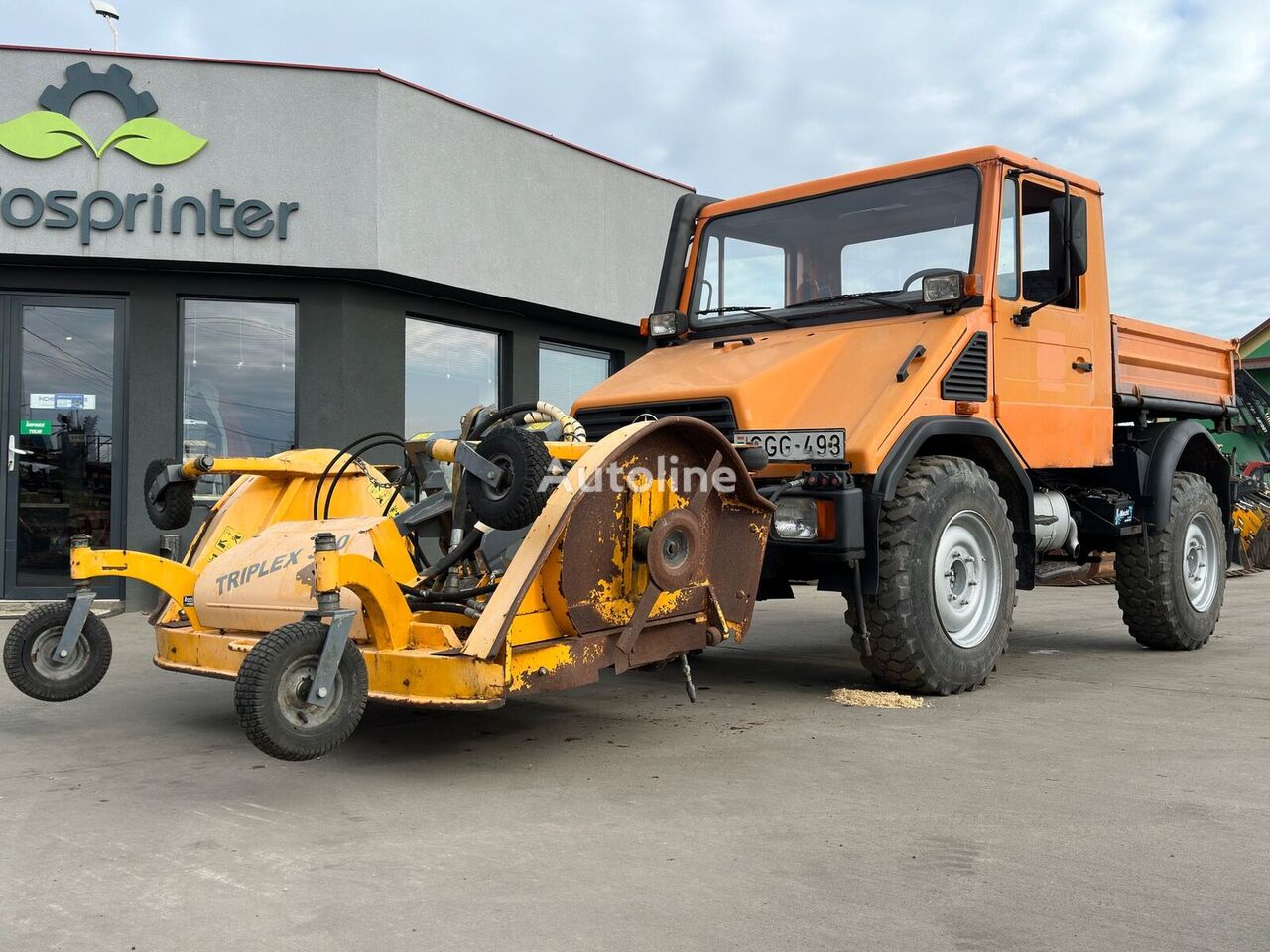 utilaje pentru deszapezire Mercedes-Benz Unimog 408/10